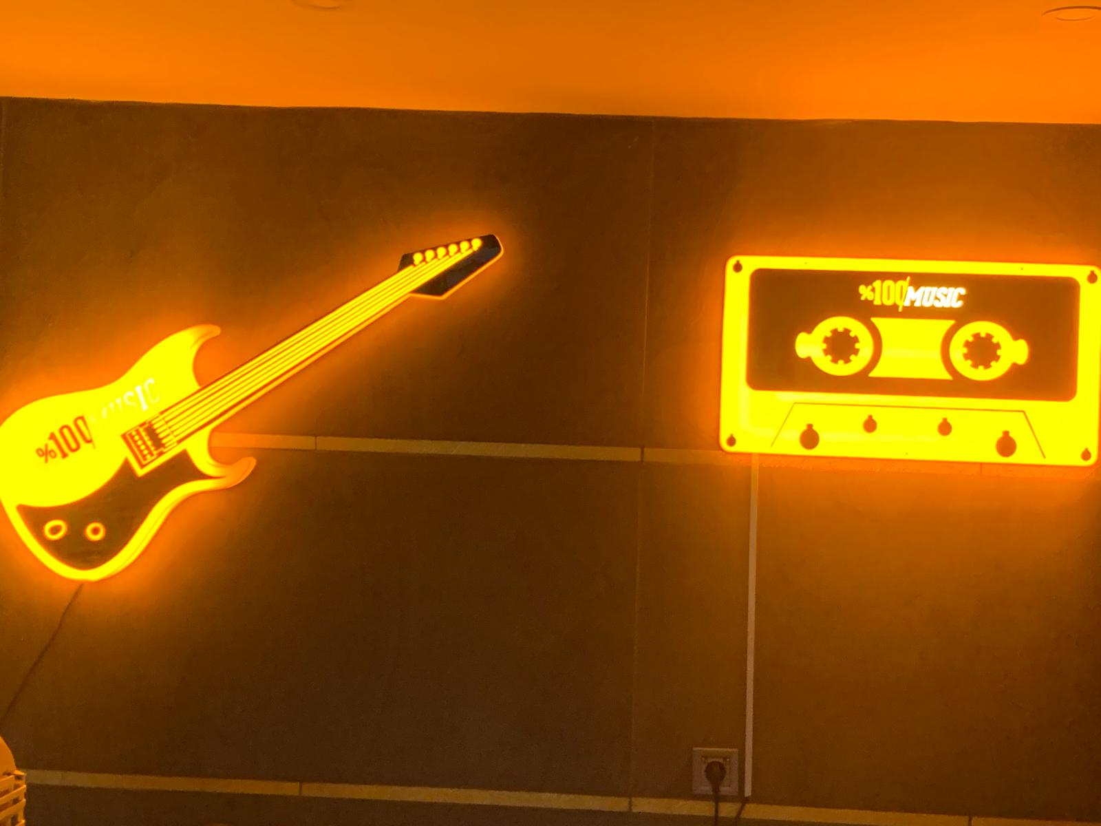 Neon Tabela görseli 2